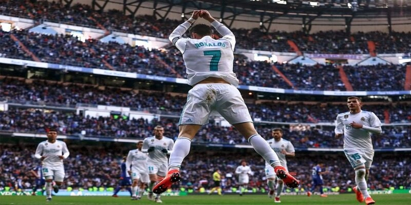 Cristiano Ronaldo là hiện thân của thể thao đỉnh cao và tinh thần không khuất phục