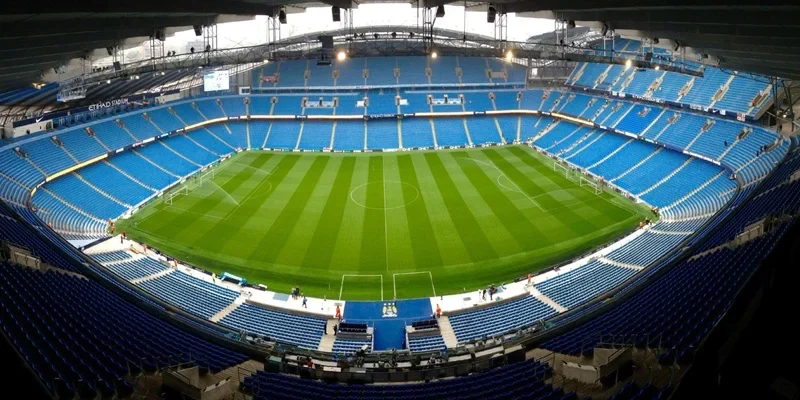 Sân nhà của đội bóng là SVĐ Etihad